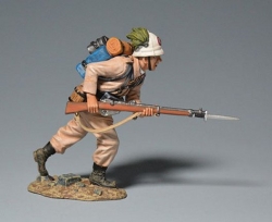 PGIT6003A Italian Bersaglieri Charging (Khaki) 